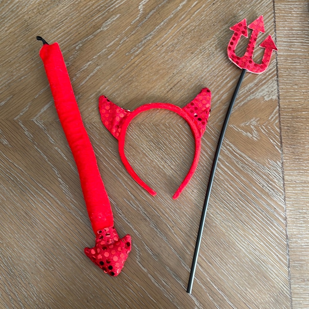 Sequin Devil Costume Accessories